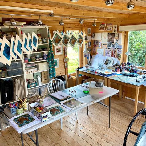 Artist Studio Space, Printmaking Studio, Workshop Studio, Artist Supplies, Artistic Space, Dorm Life, Dream Studio, Garden Studio, Craft Corner