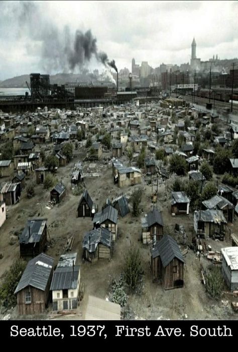 Hooverville, now the only place for the poor to go is on the street. Colorized History, Shanty Town, Rare Historical Photos, Colorized Photos, Washington Usa, History Images, Historical Images, History Pictures, History Photos