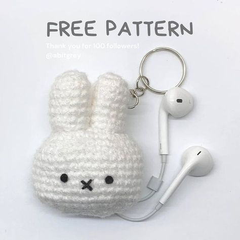 Miffy Bunny, Crochet Case, Crochet Keychain Pattern, Crochet Pouch, Crochet Business, Kawaii Crochet, Fun Crochet Projects, 100 Followers, October 29