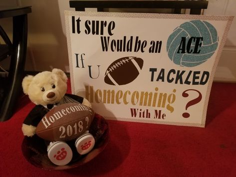 Football Theme Homecoming Proposal, Hoco Poster Ideas Homecoming Proposal Football, Hoco Proposals Ideas Volleyball Poster, Asking Out Poster Ideas Gf, Volleyball And Football Hoco Proposals, Volleyball Themed Homecoming Proposal, Volleyball Homecoming Proposal Ideas, Volleyball Hoco Proposals Ideas, Cute Hoco Signs For Volleyball