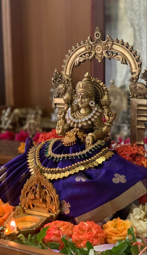 Margashish Mahalaxmi Pooja, Hindu Statues Goddesses, Pooja Decoration, Temple Decor, Temple Design For Home, Ganpati Decoration Design, Shakti Goddess, Hindu Statues, Diwali Images