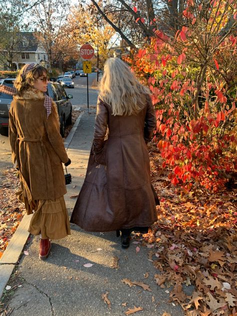 Gothic Autumn Aesthetic, Gothic Autumn, Casual Halloween Outfits, Shabby Chic Fall, Fall Inspo, Season Of The Witch, Fall Feels, Fall Is Here, Fall Fits