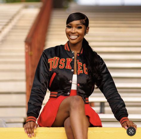 Grad Picture Ideas, Tuskegee University, Grad Shoot, Girl Graduation, Graduation Photography Poses, Grad Photoshoot, Dream College, Event Signage, Graduation Photography