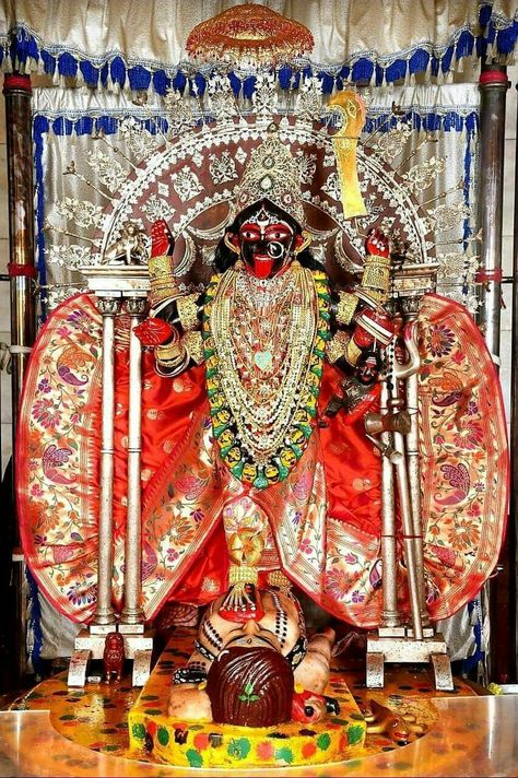 Das Mahavidya, Kali Mandir, Kali Shiva, Kali Picture, Kali Mantra, Maa Kali Images, Buddhist Architecture, Kali Statue, Tara Goddess