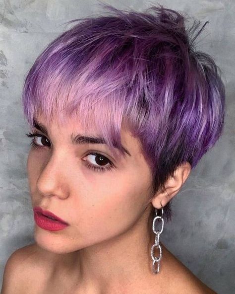 Kurzhaarfrisuren on Instagram: “Perfect cut with great colors😍 Opinions?💞” Cortes De Pelo Corto Mujer, Purple Pixie, Cortes De Cabello, 40 & Fabulous, Lilac Hair, Instagram Party, Hair Color Purple, Hair Brained, Short Hair Styles Pixie