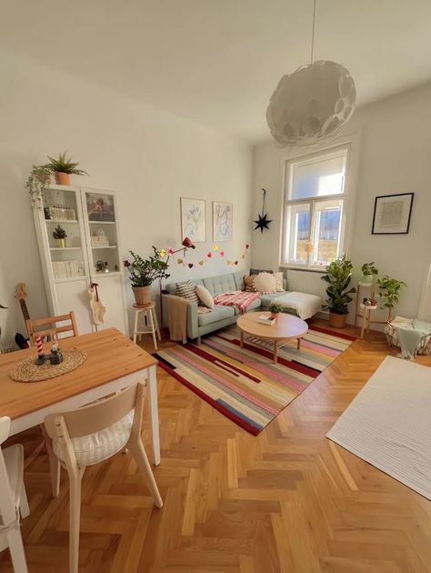 Cozy Nyc Apartment Living Room, Pastel Danish Apartment, College House, Bed Apartment, Dream Apartment Decor, Future Apartment Decor, Apartment Aesthetic, Beautiful Houses, Beautiful Spaces