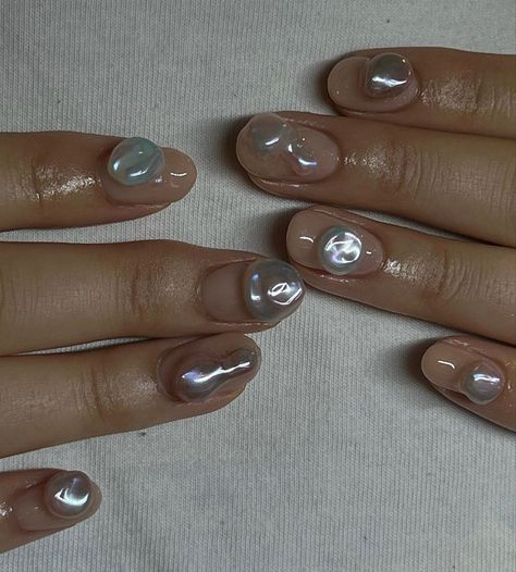 Misuzu on Instagram: "Realistic pearl nails🦪🫧 Sculpted with @kokoistusa boba gel Thank you @gabrielasage" Seashell Nails, Pearl Nails, Beach Theme, Nail Ideas, Gel Nails, Thank You, Nails, Makeup, On Instagram