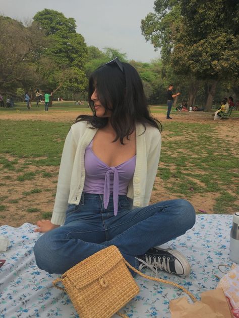 picnic core outfit inspo picnic picture ideas pose ideas Picnic Picture Ideas, Picnic Core, Picnic Pictures, Winter Picnic, Picnic Outfit, Ideas Pose, Pose Ideas, Summer Picnic, Winter Photography