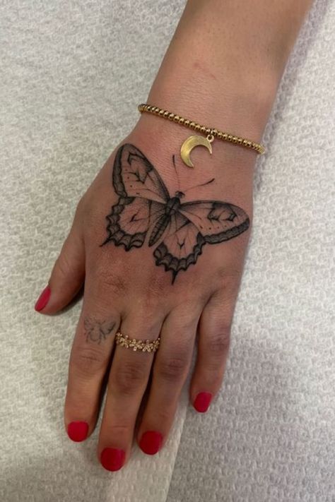 Top 23 Butterfly Hand Tattoo Ideas to Embrace Elegance