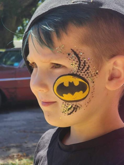 Batman Face Paint, Batman Spiderman, Face Painting Designs, Face Art, Paint Designs, Face Painting, Face Paint, Facial, Spiderman