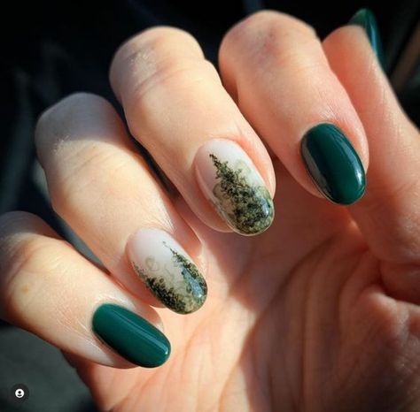 Christmas Tree Nail Designs, Penguin Nails, Winter Nail Ideas, Tree Nail Art, Christmas Tree Nails, Tree Nails, Sweater Nails, Nails Winter, Seasonal Nails