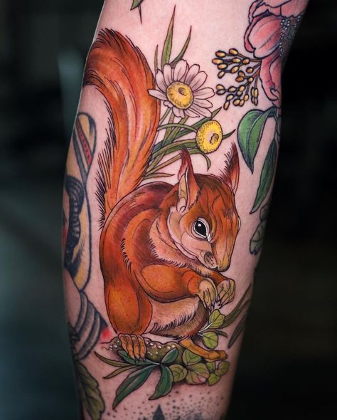 Squirrel Tattoos, White Rabbit Tattoo, Squirrel Tattoo, Squirrel Illustration, Neotraditional Tattoo, Squirrel Art, Rabbit Tattoos, Dad Tattoos, Beautiful Tattoos