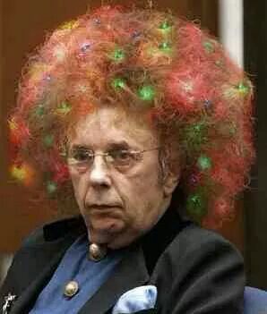 Phil Spector Phil Spector, Karen Kilgariff, Your Soul, Trending Memes, The Magic, Alcoholic Drinks, Musician, Dreadlocks, Drinks