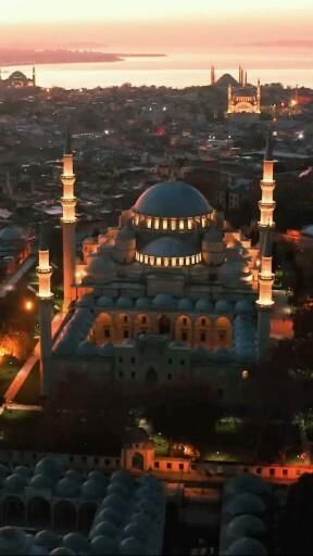 Video Masjid Aesthetic, Video Aesthetic Islam, Masjid Video, Islamic Aesthetic Video, Aesthetic Nature Wallpapers, Masjid Aesthetic, Video Masjid, Mosque Aesthetic, Mountain Video