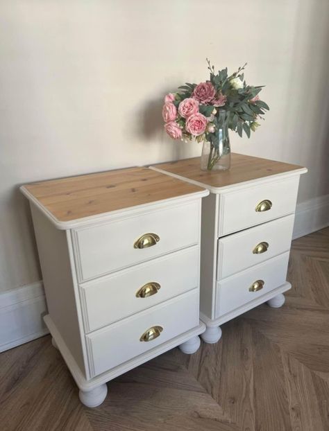 Flipped Bedside Table, Upcycle Bedside Table, Nightstand Flip, Upcycled Bedside Table, Upcycled Drawers, Painted Bedside Tables, Diy Furniture Restoration, Bedside Table Decor, Refinishing Furniture Diy