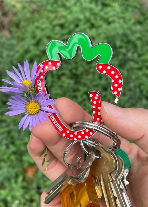 Strawberry Western - Strawberry Carabiner Western Logo, Cowboy Gifts, Carabiner Keychain, Keychain Clip, Cute Keychain, Bottle Bag, Cute Cars, Polka Dot Pattern, Accessories Branding