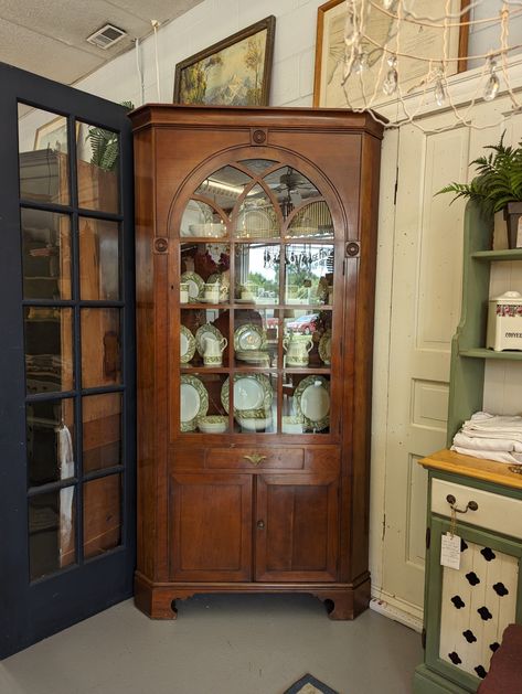 Corner Hutch Makeover, Corner Hutch, Hutch Makeover, Corner Cabinet, Furniture Companies, Interior Ideas, Hutch, China Cabinet, Vintage Finds