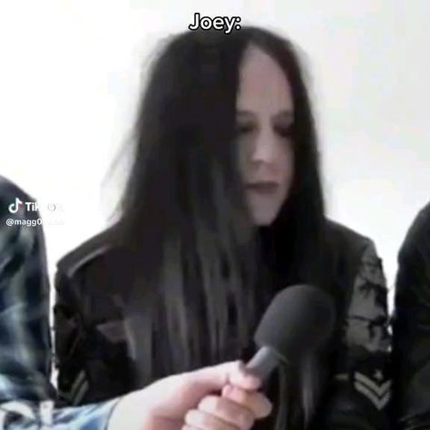 slipknot, en tiktok, crédito a la personita Cute Joey Jordison, Korn And Slipknot, Joey Jordison Unmasked, Slipknot Tutorial, Slipknot Funny Moments, Slipknot Interview, Pink Slipknot, Slipknot Outfit Ideas, Joey Jordison Funny