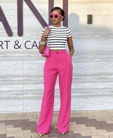 Lunch Outfit Ideas Classy Chic Casual, Trousers Outfit Black Women, Modest Spring Outfits Black Women, Pink Work Outfit Office Style, Pink Corporate Outfit, Pink Trousers Outfit Classy, Pink Trousers Outfit Casual, Outfits Brunch Chic, Pink Business Outfit