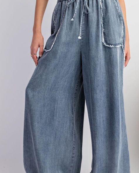 WASHED CHAMBRAY PALAZZO PANTS MADE BY EASEL -WIDE LEG DESIGN -SMOCKED AND ADJUSTABLE DRAWSTRING AT WAIST -SIDE POCKETS -MAXI LENGTH -LOOSE FIT -SMALL MEASUREMENTS : LENGTH - 41.5" & WAIST - 14" FABRIC 100% TENCEL #easelonline #easelpants #widelegpants #wideleg #widelegjeans #comfy #bohostyle #bohochic #boho Leg Design, Palazzo Pants, Wide Leg Jeans, Chambray, Wide Leg Pants, Boho Chic, Boho Fashion, Wide Leg, Loose Fitting