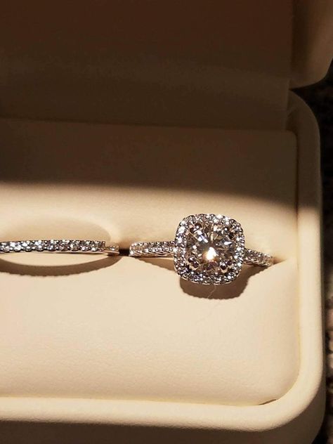 Engagement ring Stylish Rings, Heart Ring, Engagement Ring, Engagement Rings, Ring