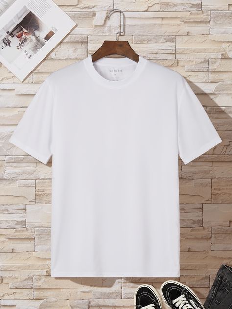 Plain White Tshirt, White Tee Men, Blank Shirts, Plain Tee Shirts, Plain White T Shirt, Trendy Shirt Designs, Plain White Tee, Plain Outfits, Plain T Shirt