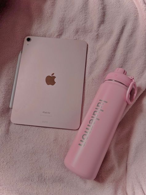 Ipad Air 5, Ipad 5, Pink Cards, Apple Ipad Air, Sport Bottle, Back To Life, Ipad Air, Apple Ipad, Pink Aesthetic