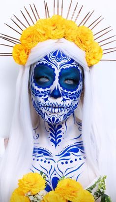 Sfx Gore Makeup, Sugar Skull Face Paint, Catrina Makeup, Halloweenský Makeup, Sugar Skull Artwork, Creepy Halloween Makeup, Cool Halloween Makeup, Sugar Skull Makeup, Face Art Makeup