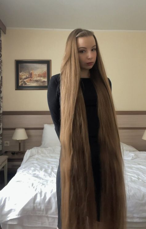 weekend mood ❤️🥰❤️ - Olesya Rapunzel ( Karkade ) | Boosty Long Hair Models, Weekend Mood, Rapunzel Hair, Really Long Hair, Open Hairstyles, Hair Model, Super Long Hair, Long Locks, Modern Hairstyles