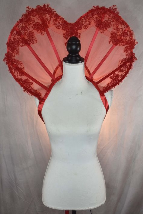 Organza Heart Elizabethan Collar with embroidered appliques. Made with plastic boning and Satin Ribbon. Decorated with embroidery designs. Made to order One size fits most Armored Heart Cosplay, Heart Shaped Corset, Lizzy Hearts, Queen Of Hearts Cosplay, Heart Corset, Elizabeth Collar, Queen Of Hearts Collar, Shadow Costume, Heart Couture