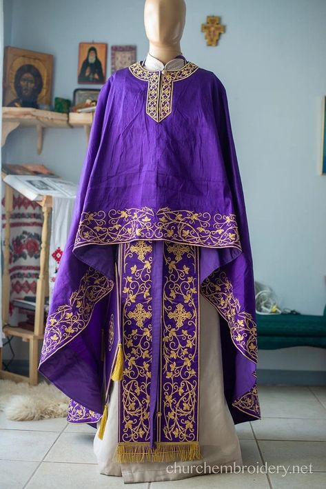 Fully Embroidered Priest Archpriest Orthodox Vestments Set - Etsy UK Priest Outfit, Priest Vestments, Orthodox Priest, Dupioni Silk, Space Opera, Take That, United States, Couture, Silk