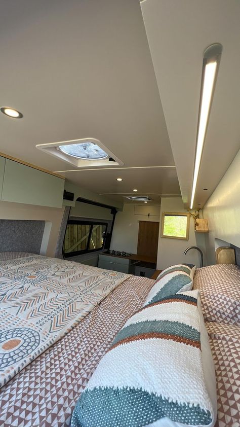 🤩 This could quite easily be the best layout for a Medium wheel base van conversion. 🥊 Zoe really packs a punch featuring a double bed - a single bed - full sized shower - ample worktop space from its extending bamboo counter tops - hot and cold water - twin hob and soo many nooks for storage! . . . #travelphotography #vwcamper #vanbuild #motorhome #camperlifestyle #vanlifeideas #photography #campinglife #rvlife #ontheroad #travelgram #offroad #outdoor #vanlifedreams #outdoors #vanlifecommun Bamboo Counter, Bed Full, Vw Camper, Rv Life, Van Conversion, Full Bed, Camper Trailers, Camping Life, Counter Tops