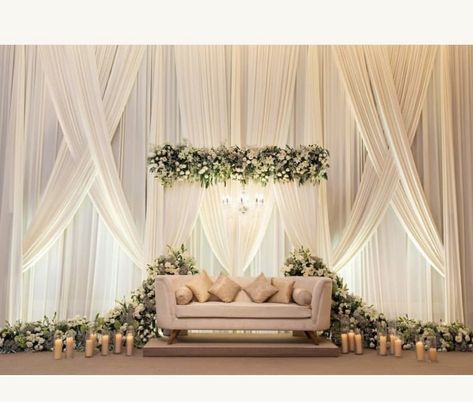 Setty Backs For Weddings, Hindu Wedding Decorations Simple, Wedding Setty Back Design, Wedding Stage Backdrop Design, Stage Decorations Wedding Simple, Indoor Engagement Decor, Indian Reception Stage Decor, Simple Stage Decorations Wedding, Elegant Stage Decor