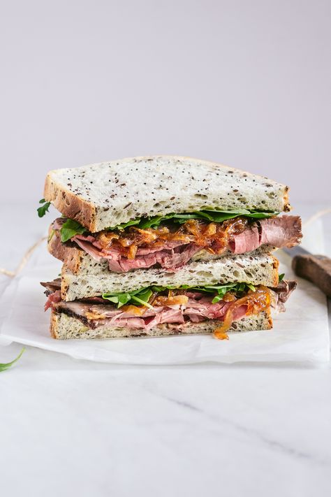 Roast Beef Club Sandwich, Roasted Beef Sandwich, British Sandwiches, Roast Beef And Horseradish, Roast Beef Sandwich Recipes, Rare Roast Beef, Roast Beef Sandwich, Modern Recipes, Sliced Roast Beef