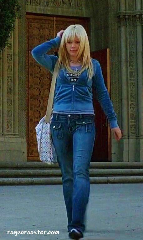 Hilary Duff - 2000s Fashion Looks Early 2000 Outfits, Mid 2000s Fashion, 2000s Fashion Inspiration, 2000 Outfits, Channel Outfits, Hilary Duff Style, Outfits 2000s, 2000s Outfits, Y2k Outfits