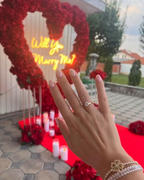 She Said Yes 💍 @iseni_arsim & @bukurije_gagica1 🥰🥰😍😍😍 She Said Yes, I Said Yes, She Said, I Said, Ring, Quick Saves