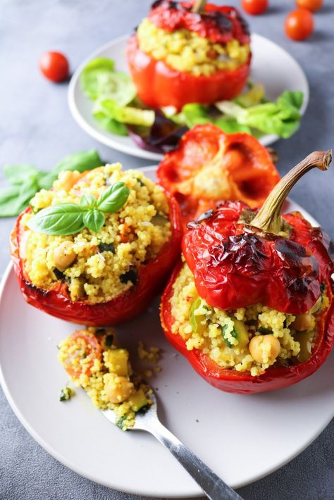 Couscous Stuffed Peppers Couscous Stuffed Peppers, Pulses Recipes, Vegetarian Stuffed Peppers, Higher Vibration, Packed Lunches, Zucchini Muffins, Cous Cous, Sauteed Veggies, Healthy Side