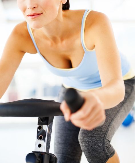 Here's What Indoor Cycling Exclusively for a Month Did to My Body | from InStyle.com Cycling Body, Cycling Benefits, Indoor Cycling Workouts, Cycling For Beginners, Spinning Workout, Month Workout, Cycling Motivation, Cycling Tips, Popular Workouts