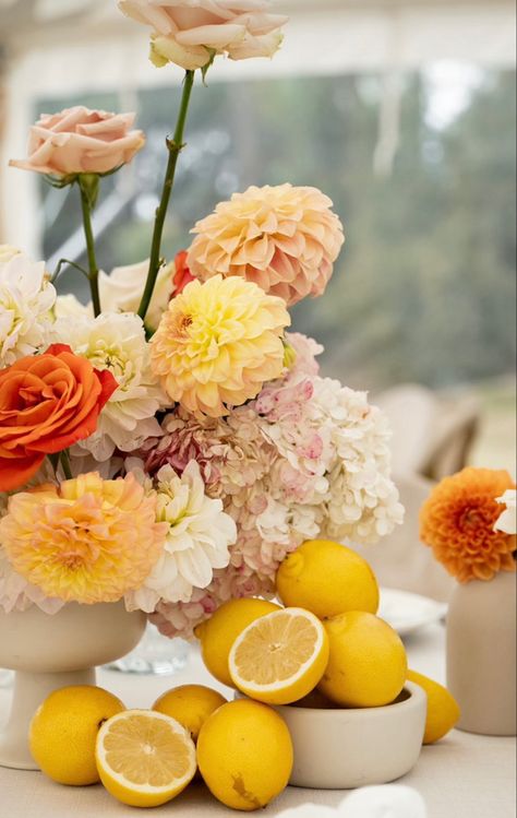 Italian Bridal Showers, Summer Flower Arrangements, Sicily Wedding, Wedding Spain, Bridal Shower Flowers, Wedding Expo, Marquee Wedding, Decoration Inspiration, Wedding Mood Board