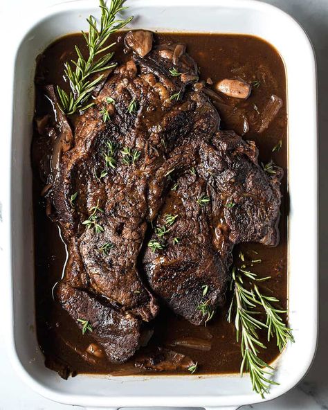 Christmas Beef Roast, Nuoc Mam Recipe, Christmas Roast Beef, Beef Roast Recipe, Christmas Beef, Christmas Eve Meal, Nuoc Mam, Chuck Roast Recipes, Christmas Roast