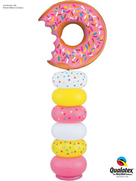 Balloon Party Decor, Simpsons Party, Donut Themed Birthday Party, Party Decor Ideas, Donut Birthday Parties, Parties Ideas, Donut Birthday, Elementary Classroom Decor, Balloon Delivery