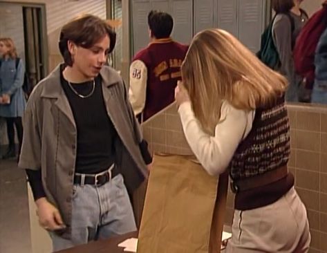 boy meets world, boymeetsworld, boy meets world outfit, outfit, cory and shawn, cory matthews, shawn hunter, 90s, 90s outfit, vintage fashion, vintage, old school Shawn Hunter Outfit, Boys 90s Outfit Ideas, Shawn From Boy Meets World, Boy Meets World Outfits, Shawn Boy Meets World, Shawn Hunter Aesthetic, Boy Meets World Aesthetic, 90s Boys Fashion, 90s Outfits Men