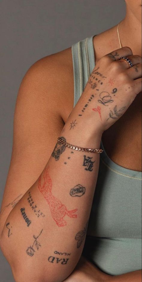 Tattoos Geometric, Classy Tattoos, Arm Tattoos For Women, Discreet Tattoos, Subtle Tattoos, Sleeve Tattoos For Women, Elegant Tattoos, Dope Tattoos, Spiritual Meaning