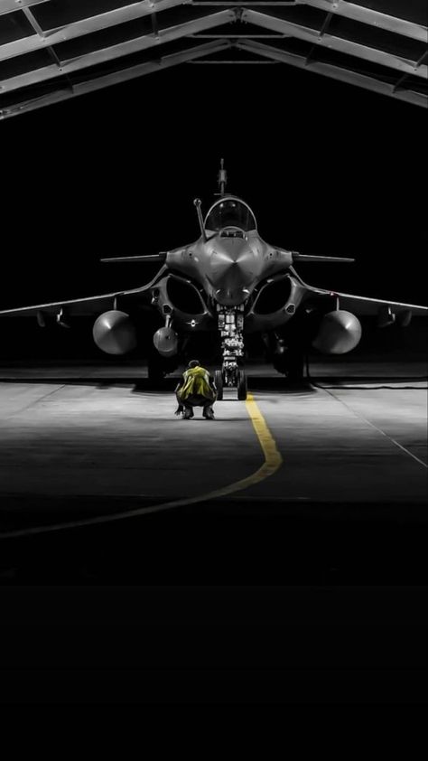 Rafale Fighter Wallpaper, Fighter Planes Wallpaper, Rafale Fighter, Air Force Wallpaper, Fighter Planes Art, Us Fighter Jets, Plane Wallpaper, Photo Avion, Plane Photography