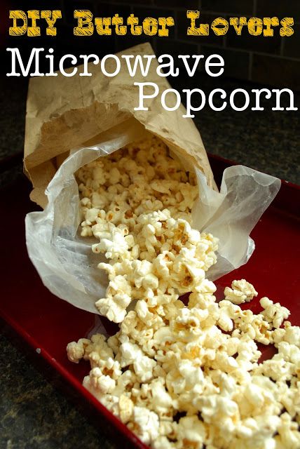 Homemade Microwave Popcorn | How to Make Popcorn in Microwave Popcorn In Paper Bag, Diy Microwave Popcorn, Homemade Microwave Popcorn, Diy Butter, Homemade Popcorn, Microwave Popcorn, Butter Popcorn, Popcorn Recipes, Oreo Dessert