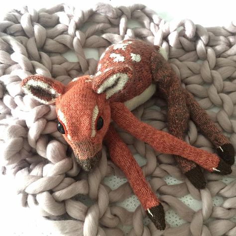 Knit Fawn by Claire Garland, get the pattern! Claire Garland, Animal Knitting Patterns, Dear Baby, Knitted Animals, Variegated Yarn, Knitted Toys, Crochet Animals, Knitting Patterns Free, Free Knitting