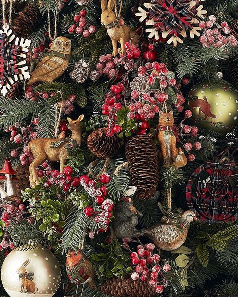 Gisela Graham London (@gisela_graham) • Instagram photos and videos Woodland Christmas Decorations, Woodland Christmas Ornaments, Woodland Christmas Decor, Red Uniform, Woodland Christmas Tree, Plain Red, Christmas Tree Decorations Diy, Christmas Interiors, Woodland Christmas