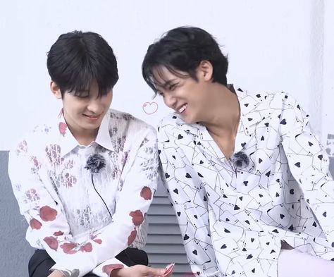 Meanie Quote, Mingyu And Wonwoo, Pledis Seventeen, Seventeen Mingyu, Bts Lyrics Quotes, Hey Man, Love You Very Much, Seventeen Wonwoo, Seventeen Album