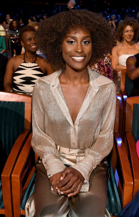 Issa Rae Brown Hair, Issa Rae Hair Color, Issa Rae Hair, Insecure Issa, Hair Color Black Women, Warm Brown Hair Color, Hair Content, Warm Brown Hair, Issa Vibe