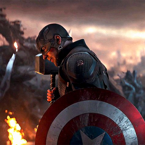 Marvel 4k, Captain America 1, Marvel Gif, America Wallpaper, Lost Friends, Alaska Young, Captain America Wallpaper, Oh Captain My Captain, Chris Evans Captain America